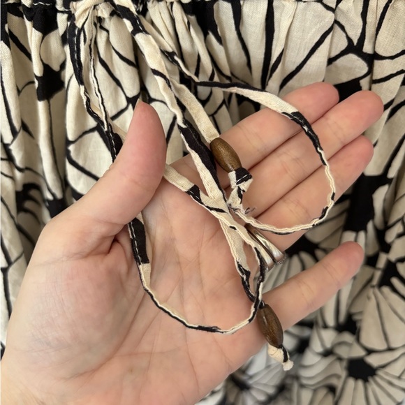 HM Patterned Burlap Dress- Small (fits like Med) - Picture 4 of 4